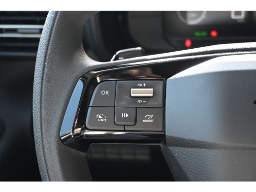 Opel Combo-e 136 L1 50kWh 8 Jaar Garantie! | Betimmering | Achteruitrijcamera | Draadloos Apple Carplay & Andr... ActivLease financial lease