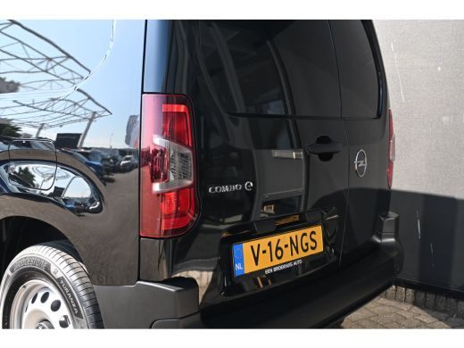Opel Combo-e 136 L1 50kWh 8 Jaar Garantie! | Betimmering | Achteruitrijcamera | Draadloos Apple Carplay & Andr... ActivLease financial lease