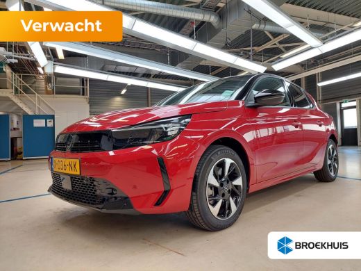 Opel Corsa-e GS 50 kWh 3 Fase | Navigatie | Achteruitrijcamera | Dodehoek-Detectie | Warmtepomp | !!