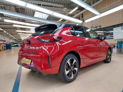 Opel Corsa-e GS 50 kWh 3 Fase | Navigatie | Achteruitrijcamera | Dodehoek-Detectie | Warmtepomp | !! ActivLease financial lease