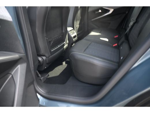 Peugeot 3008 GT | Advanced Active Safety Brake met camera en radar (Pack Safety Plus) | Climate Control | Elek... ActivLease financial lease
