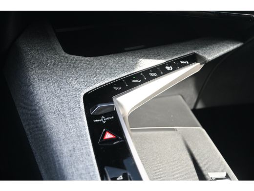 Peugeot 3008 GT | Advanced Active Safety Brake met camera en radar (Pack Safety Plus) | Climate Control | Elek... ActivLease financial lease
