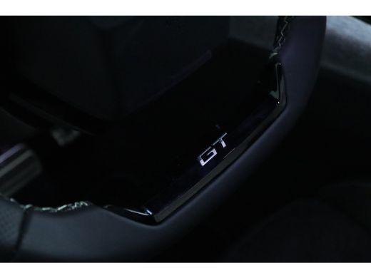 Peugeot 5008 1.2 Hybrid 145 GT | VOORRAAD ACTIE | 8 JAAR GARANTIE | Schuifdak | 7-Pers | Adapt. Cruise | Massa... ActivLease financial lease