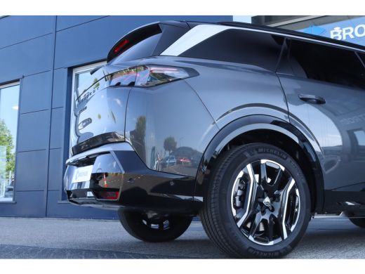 Peugeot 5008 GT | Adaptieve cruise control met Stop&Go functie | LED 3D-achterlichten | Pack Safety Plus ActivLease financial lease