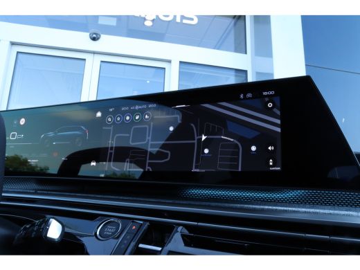 Peugeot 5008 GT | Adaptieve cruise control met Stop&Go functie | LED 3D-achterlichten | Pack Safety Plus ActivLease financial lease