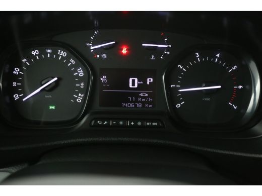 Peugeot Expert 2.0 BlueHDI L2H1 | Automaat | Airco | Cruise | 3 Zits | Parkeersens. ActivLease financial lease
