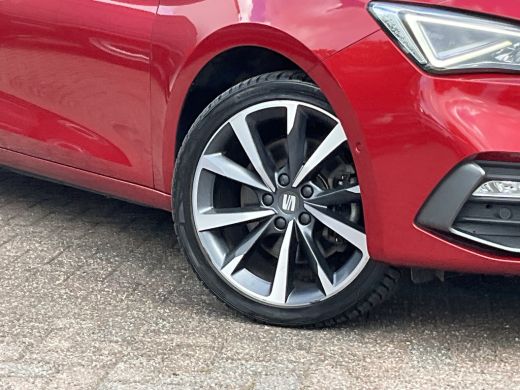 Seat Leon Sportstourer 1.4 TSI 259pk eHybrid PHEV FR Pano.dak Stoelverw. Plug-in ActivLease financial lease