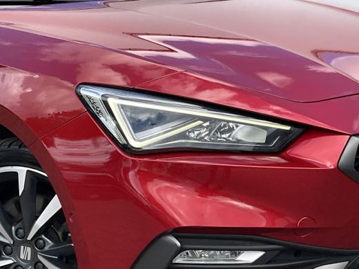 Seat Leon Sportstourer 1.4 TSI 259pk eHybrid PHEV FR Pano.dak Stoelverw. Plug-in ActivLease financial lease
