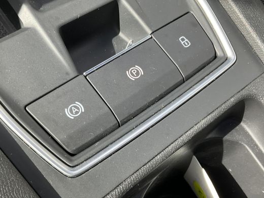 Seat Leon Sportstourer 1.4 TSI 259pk eHybrid PHEV FR Pano.dak Stoelverw. Plug-in ActivLease financial lease