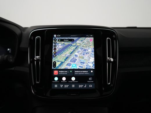 Volvo  EX40 Single Extended Plus Black Edition Europa 82 kWh | Panoramadak | Harman/Kardon | Elek stoelen | C... ActivLease financial lease