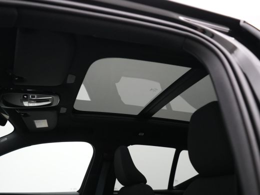 Volvo  EX40 Single Extended Plus Black Edition Europa 82 kWh | Panoramadak | Harman/Kardon | Elek stoelen | C... ActivLease financial lease