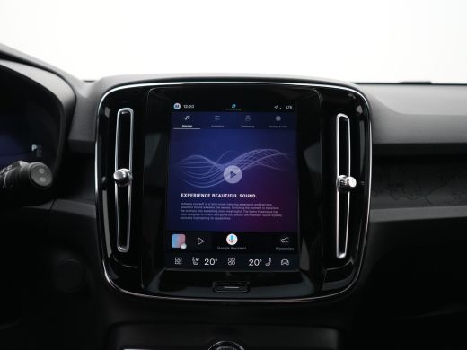 Volvo  EX40 Single Extended Plus Black Edition Europa 82 kWh | Panoramadak | Harman/Kardon | Elek stoelen | C... ActivLease financial lease