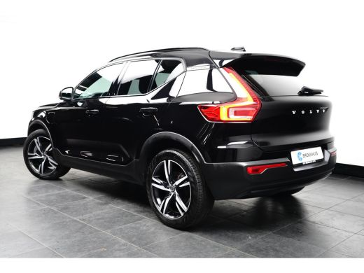 Volvo  XC40 1.5 T5 Recharge R-Design 262pk | Pano | Stoelverwarming | Camera | Apple Carplay ActivLease financial lease