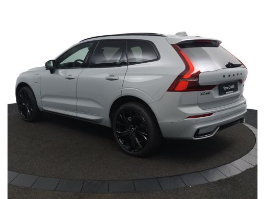 Volvo  XC60 T6 Plug-in hybrid AWD Plus Black Edition | Panoramadak | 360 Camera | Head-up Display | Harman Ka... ActivLease financial lease