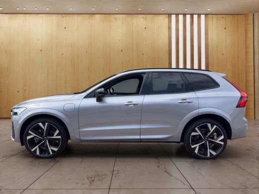 Volvo  XC60 T6 Ultra Dark Recharge Plug-In Hybrid AWD ActivLease financial lease