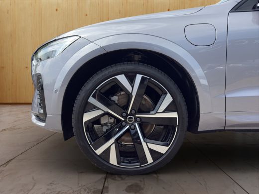 Volvo  XC60 T6 Ultra Dark Recharge Plug-In Hybrid AWD ActivLease financial lease