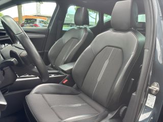 CUPRA Formentor 1.5 TSI Business Edition | Pano | Trekhaak | Apple Carplay | Sfeerverlichting | Stoel & Stuurverw...