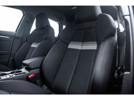 Audi A3 allstreet TFSI e 150 kW | Stoelverwarming | Achtertuirijcamera | ACC | ActivLease financial lease