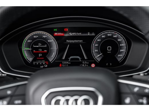 Audi Q5 Sportback 55 TFSI e S edition | Panoramadak | Trekhaak | Bang & Olufsen | HUD | ActivLease financial lease