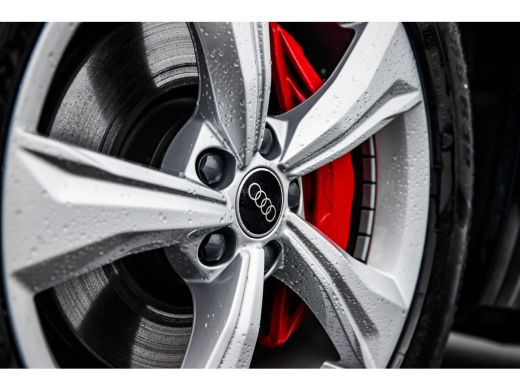 Audi Q5 Sportback 55 TFSI e S edition | Panoramadak | Trekhaak | Bang & Olufsen | HUD | ActivLease financial lease