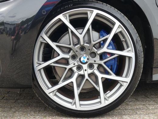 BMW 3 Serie 330e High Executive | M SPORT | TREKHAAK | ADAPTIVE CRUISE | CAMERA | DODEHOEKDETECTIE | PARKEERS... ActivLease financial lease