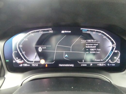 BMW 3 Serie 330e High Executive | M SPORT | TREKHAAK | ADAPTIVE CRUISE | CAMERA | DODEHOEKDETECTIE | PARKEERS... ActivLease financial lease