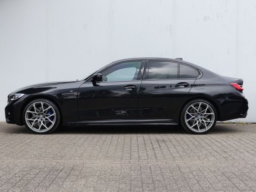 BMW 3 Serie 330e High Executive | M SPORT | TREKHAAK | ADAPTIVE CRUISE | CAMERA | DODEHOEKDETECTIE | PARKEERS... ActivLease financial lease