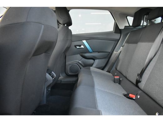 Citroën &euml;-C4 Feel 50 kWh 3 Fase | Navigatie | Keyless-Entry | Achteruitrijcamera | Climate Control | Full-LED ... ActivLease financial lease