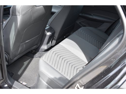 CUPRA Born Impulse 62KWH | ACC | Apple Carplay & Android Auto | Cupra Connect | Climate Control | Sportonder... ActivLease financial lease