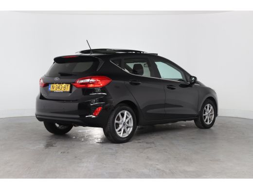 Ford Fiesta 1.0 EcoBoost Titanium | Dealer Onderhouden! | Open Dak | Winterpakket | Navi By App | Clima | Par... ActivLease financial lease