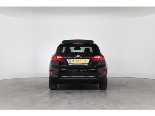 Ford Fiesta 1.0 EcoBoost Titanium | Dealer Onderhouden! | Open Dak | Winterpakket | Navi By App | Clima | Par... ActivLease financial lease