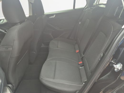 Ford Focus 1.0 EcoBoost Hybrid Titanium 155pk | Elekt. Trekhaak | Winterpack | Adaptive Cruise | Dodehoek De... ActivLease financial lease