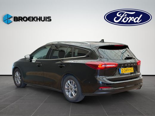 Ford Focus 1.0 EcoBoost Hybrid Titanium 155pk | Elekt. Trekhaak | Winterpack | Adaptive Cruise | Dodehoek De... ActivLease financial lease