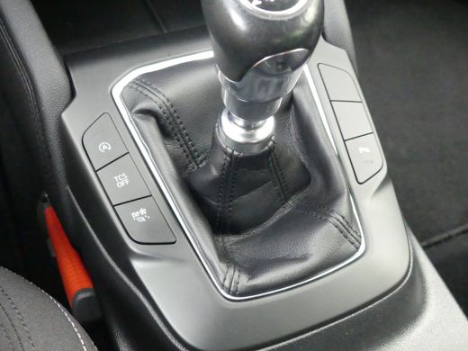 Ford Focus 1.0 EcoBoost Titanium Business | PARKEERSENSOREN V+A | LMV 16" | APPLE CARPLAY / ANDRIOD AUTO | N... ActivLease financial lease