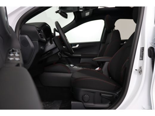 Ford Kuga 2.5 PHEV ST-Line | Trekhaak | Elektrisch Panoramadak | Winter Pack | Adaptieve Cruise Control | 3... ActivLease financial lease