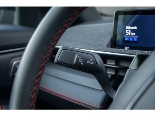 Ford Mustang Mach-E Mach-E Extended RWD 98 kWh | Panoramadak | Elektrische stoelen | 360 camera | Automatische klep ActivLease financial lease