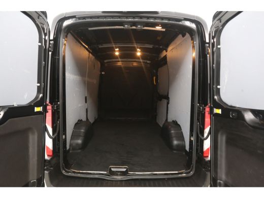 Ford Transit 2.0 TDCI L2H2 | Airco | Cruise | Camera | 3 Zits | Carplay | Parkeersens. ActivLease financial lease