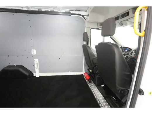Ford Transit 2.0 TDCI L2H2 | Airco | Cruise | Camera | Parkeersens | LED ActivLease financial lease