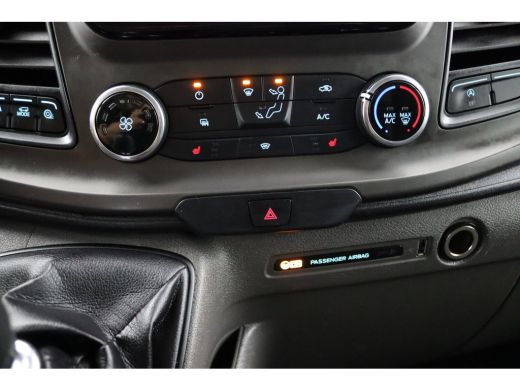 Ford Transit Custom 320 2.0 TDCI L2H1 Trend | Camera | Navigatie | Laadruimte Pakket | Rijstrooksensor | Stoelverwarm... ActivLease financial lease