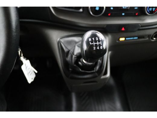 Ford Transit Custom 320 2.0 TDCI L2H1 Trend | Camera | Navigatie | Laadruimte Pakket | Rijstrooksensor | Stoelverwarm... ActivLease financial lease