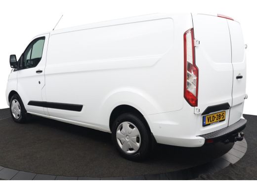 Ford Transit Custom 320 2.0 TDCI L2H1 Trend | Camera | Navigatie | Laadruimte Pakket | Rijstrooksensor | Stoelverwarm... ActivLease financial lease