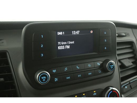 Ford Transit Custom L1H1 PHEV | Airco | Camera | Cruise | 3 Zits | Xenon | Parkeersens. ActivLease financial lease