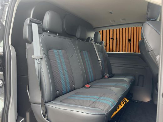 Ford Transit Custom PHEV L2H1 Sport Dubbel Cabine | 20'inch | Glaslook | LED-Bar | Inkl. Trekhaak | DIK! | Cruise con... ActivLease financial lease