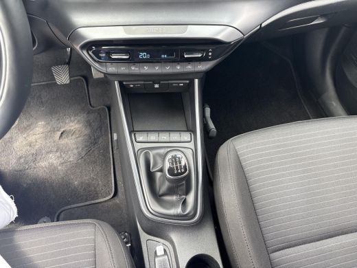 Hyundai i20 1.0 T-GDI Premium | Trekhaak! | Stoel & stuurverwarming | Rijklaarprijs! | ActivLease financial lease