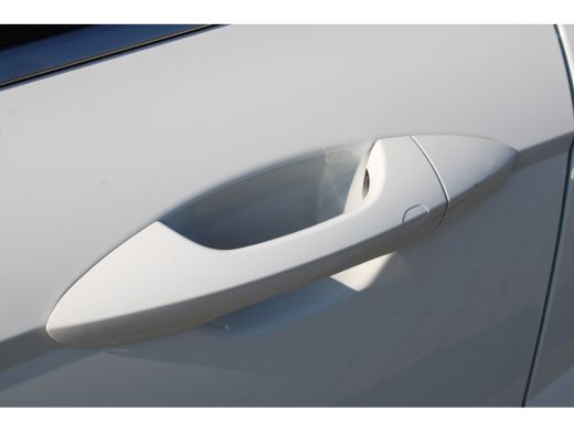 Hyundai Kona 1.6 GDI HEV Premium Sky | Achteruitrijcamera | Apple Carplay/Android Auto|telefoonintegratie prem... ActivLease financial lease