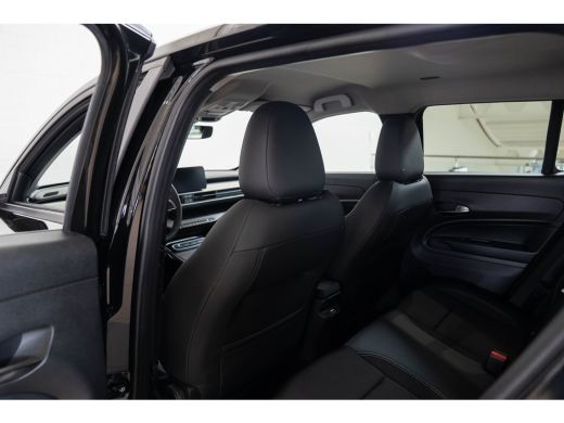 Jeep Avenger 1.2 e-Hybrid Summit | Tot 8 Jaar Garantie | Camera | Navigatie | Elektrishe Achterklep | Stoelver... ActivLease financial lease