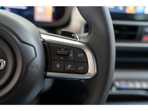 Jeep Avenger 1.2 e-Hybrid Summit | Tot 8 Jaar Garantie | Camera | Navigatie | Elektrishe Achterklep | Stoelver... ActivLease financial lease