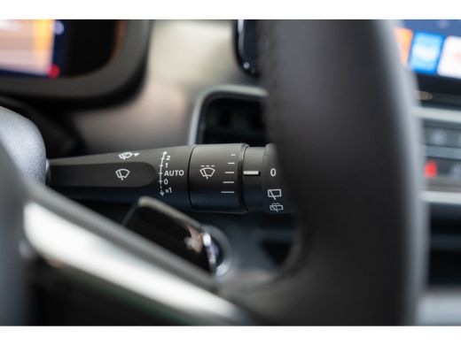 Jeep Avenger 1.2 e-Hybrid Summit | Tot 8 Jaar Garantie | Camera | Navigatie | Elektrishe Achterklep | Stoelver... ActivLease financial lease