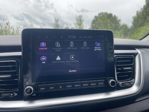 Kia Stonic 1.0 T-GDi MHEV DynamicLine | Climate control | Apple carplay | Achteruitrijcamera | ActivLease financial lease
