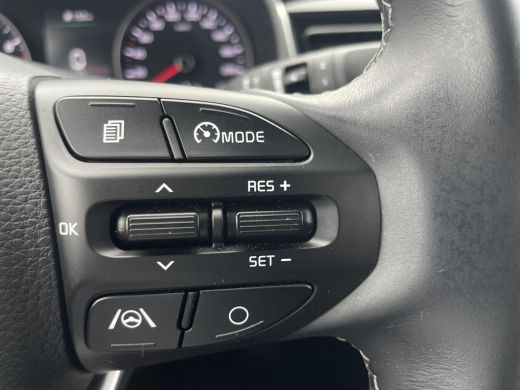 Kia Stonic 1.0 T-GDi MHEV DynamicLine | Climate control | Apple carplay | Achteruitrijcamera | ActivLease financial lease
